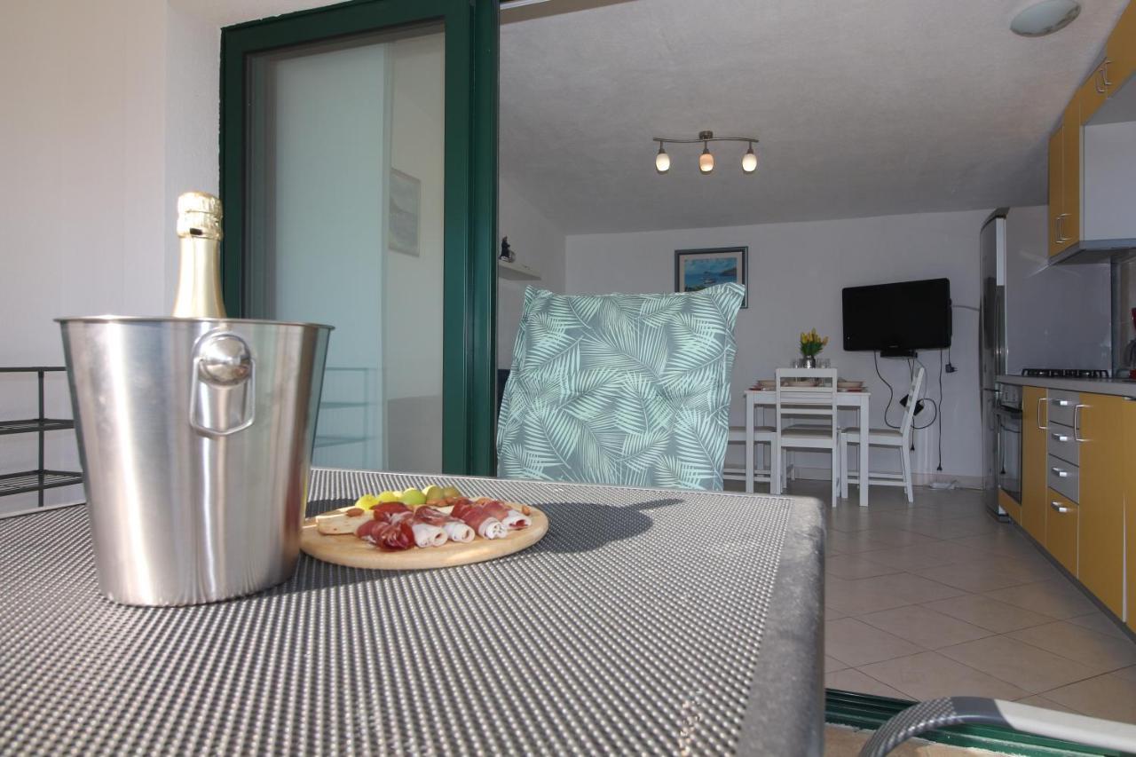 Apartments Fortunato Zablace Exterior photo