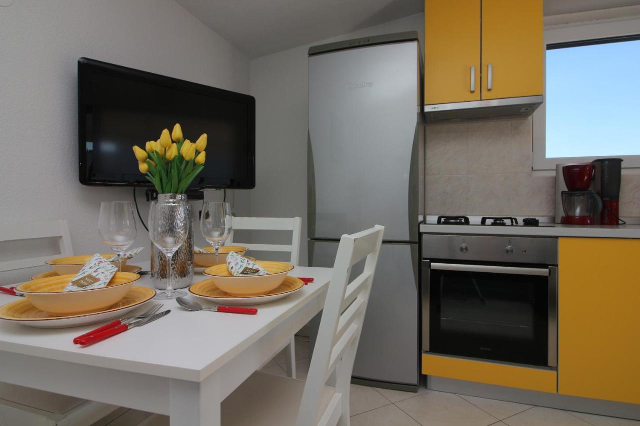 Apartments Fortunato Zablace Exterior photo