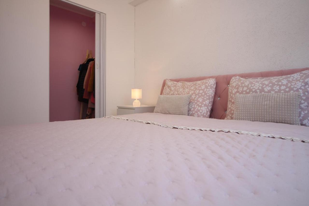 Apartments Fortunato Zablace Exterior photo