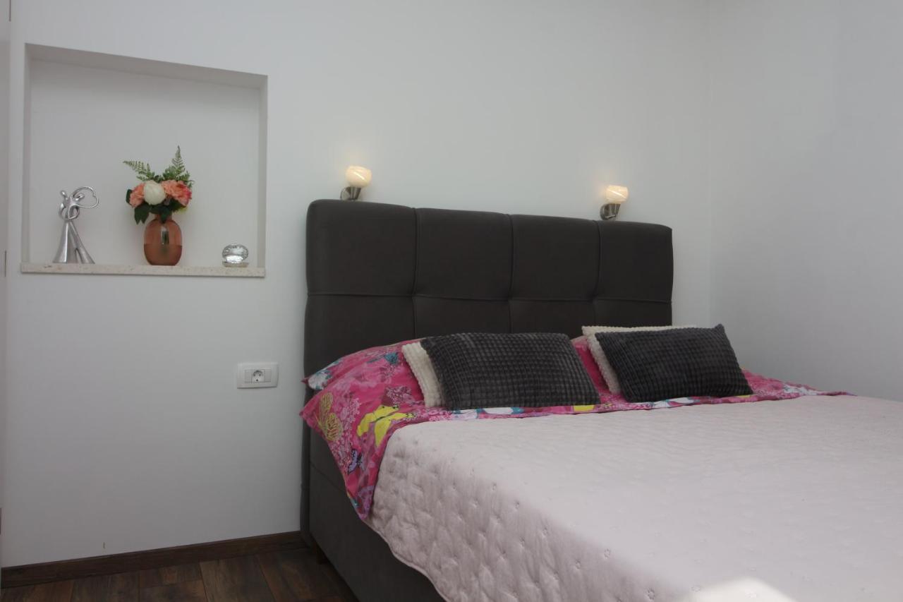 Apartments Fortunato Zablace Exterior photo