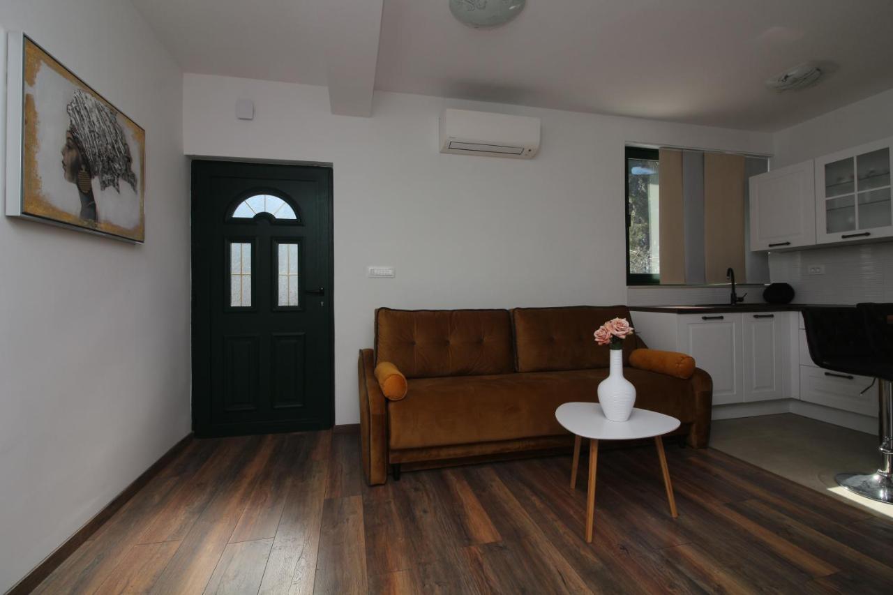 Apartments Fortunato Zablace Exterior photo